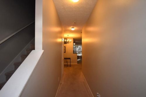 1621 Jackson Way, Atlanta GA  30318-0655 exterior