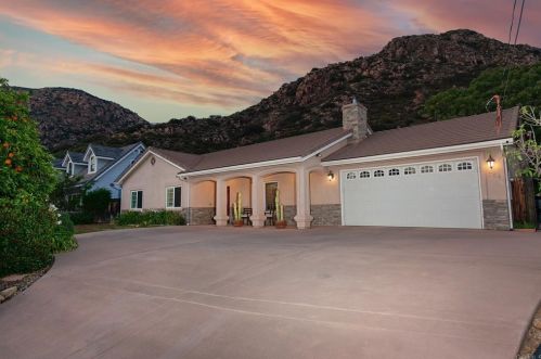 254 Patrick Dr, El Cajon, CA 92019-1504