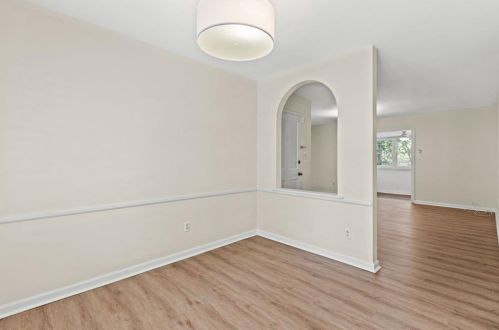 120 Maison Pl, Atlanta GA  30327-4026 exterior