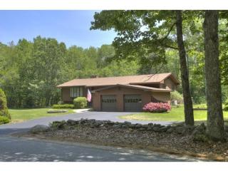 235 Wilsons Crossing Rd, Auburn, NH 03032-3706