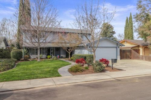 3517 Kona Oak Dr, Modesto, CA 95355-1413
