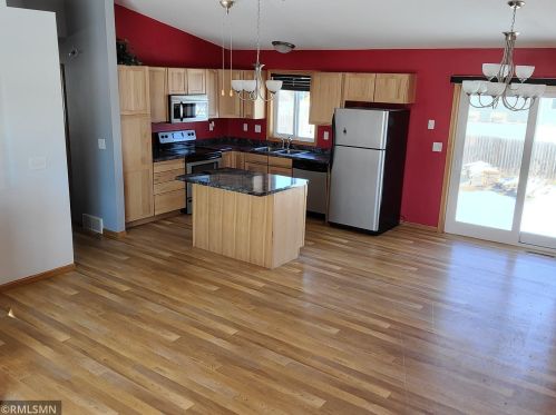 203 8th St, Carlos, MN 56319-4404