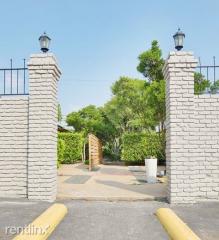 3418 Willowrun Dr, Austin TX  78704-7315 exterior