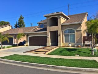 210 Eddo Way, Turlock, CA 95380-3848
