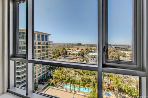 5144 Scholarship, Irvine CA  92612-5696 exterior