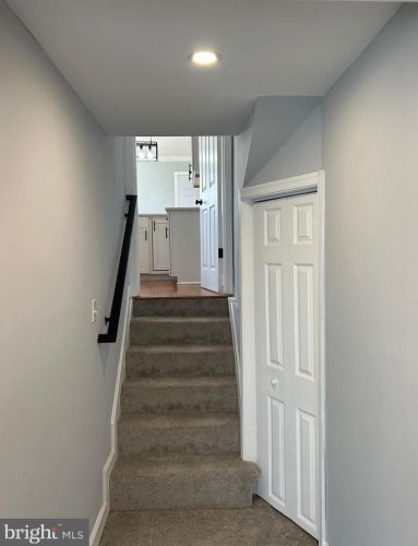 9909 Dellwood Ave, Columbia MD  21046-1024 exterior