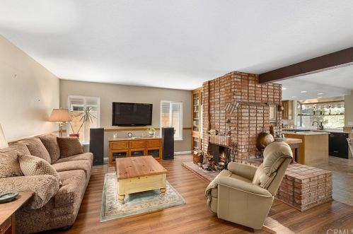 3 Descanso, Irvine CA  92620-1843 exterior