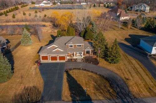 2603 Walden Way, Saint Cloud, MN 56301-9077
