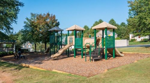 602 Brookside Pass, Holly Springs GA  30188-6053 exterior