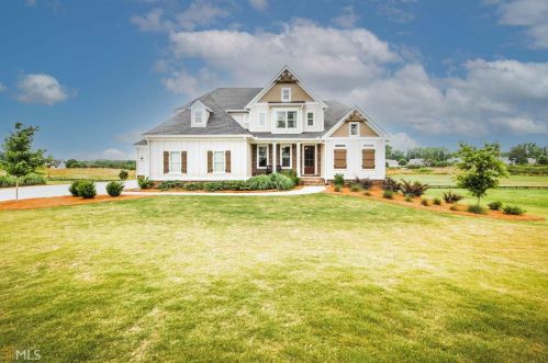 1091 Madison Lakes Pkwy, Madison, GA 30650-5080