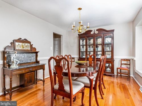 7620 Bertito Ln, Springfield VA  22153-1601 exterior