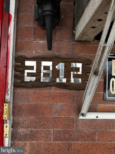 2812 19th St, Philadelphia, PA 19132-2111