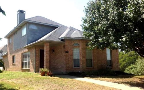 4065 Jahvani Ct, Carrollton TX  75007-1103 exterior