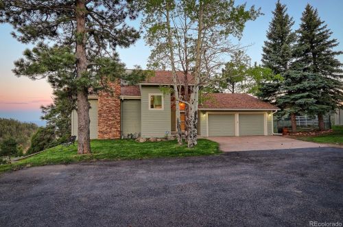 314 Parkview Ave, Lakewood, CO 80401