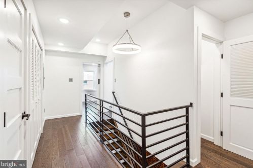 2236 Hancock St, Philadelphia PA  19133-3719 exterior