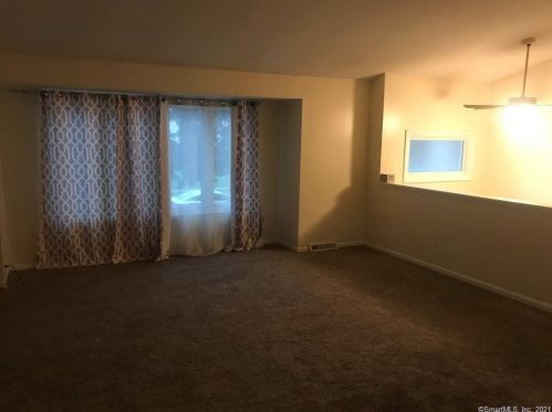 135 Skyline Dr, Wapping CT  06074-1337 exterior