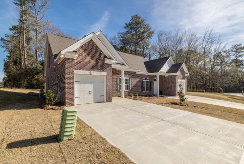 402 Manly Way, Evans GA  30809-4305 exterior