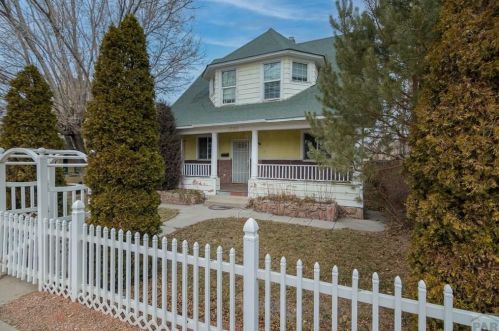 1205 8th St, Pueblo, CO 81001-3501