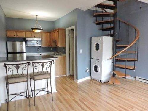 133 Main St, Belmont, NH 03220-4525