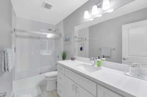 22 Delamesa, Irvine CA  92620-1838 exterior