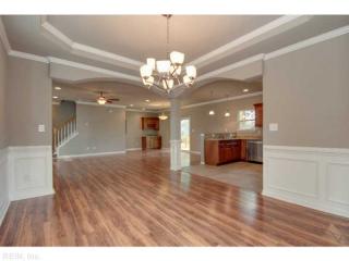 410 Norcum Cir, Portsmouth, VA 23701-4109