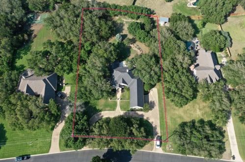 104 Diamond Trl, Georgetown, TX 78633-1948