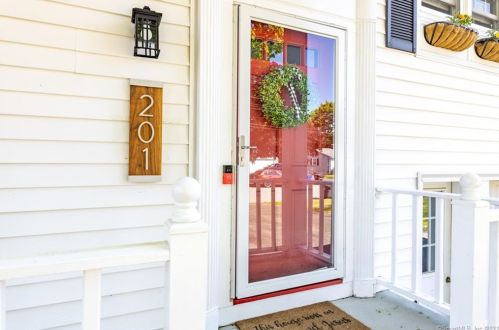 201 Fairlawn Dr, Torrington CT  06790-5809 exterior