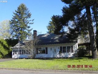 7208 Mississippi Dr, Vancouver, WA 98664-1536