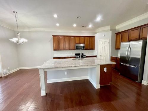 3669 Gambrell Ln, Atlanta GA  30319-2169 exterior