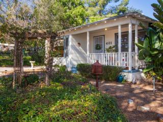 421 Elder St, Fallbrook, CA 92028-2809