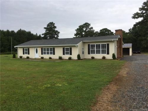 2181 Greys Point Rd, Topping, VA 23169-2068