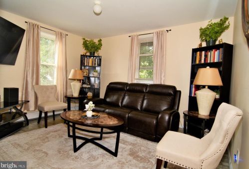 2116 43rd St, Camden NJ  08110-2122 exterior