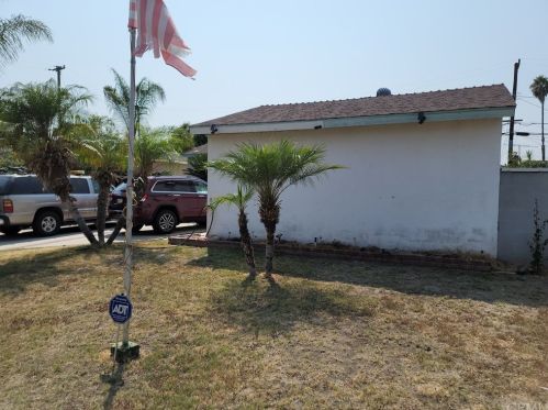 1315 Elmira St, Anaheim, CA 92801-1423