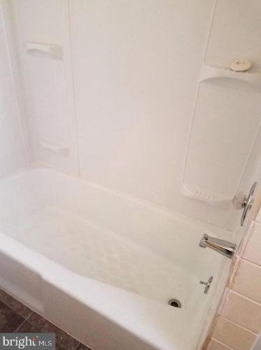 6819 Jackson St, Philadelphia PA  19135-2211 exterior