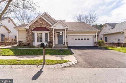 3 Birchwood Ct, Princeton, NJ 08540-5041