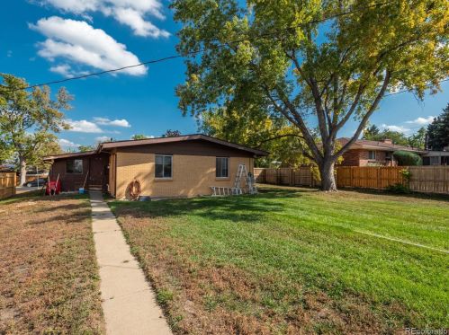 415 Nelson St, Denver, CO 80226-2633