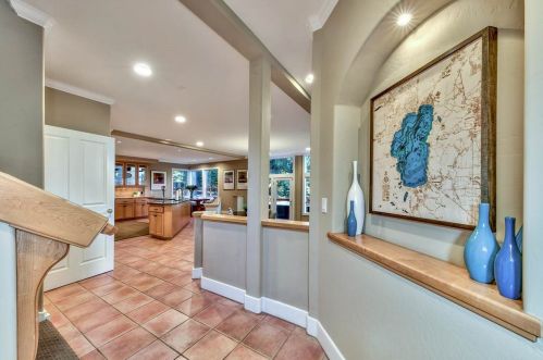 11114 Mougle Ln, Truckee CA  96161-6105 exterior