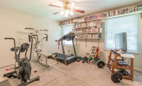 2408 Meadow Lark Dr, Atlanta GA  30344-4026 exterior