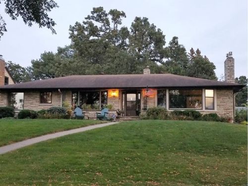 5515 Woodlawn Blvd, Minneapolis, MN 55417-1922