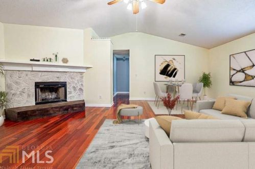 1205 Butler Ct, Locust Grove, GA 30248-2833