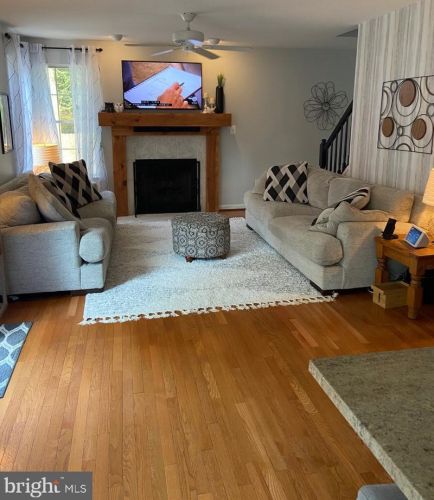 4004 Logan Ct, Riviera Beach, MD 21122-2216