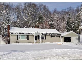 23 West Rd, East Hampton, CT 06447-1103