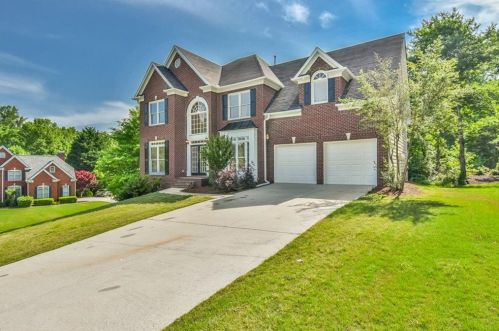 1562 Emerald Glen Dr, Marietta, GA 30062-2053