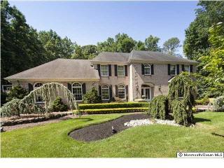 6 Red Coach Ln, Holmdel Village, NJ 07733-1137