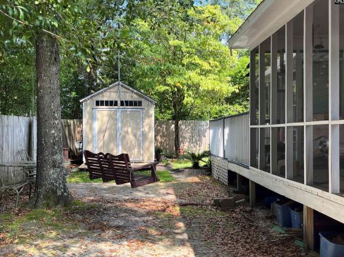 103 High Rd, Lexington, SC 29072-3366
