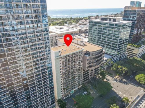 1617 Kapiolani Blvd, Honolulu HI  96814-4724 exterior