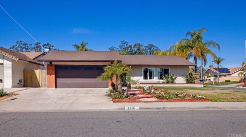 25111 Timber Ave, San Juan Capistrano, CA 92691-3732