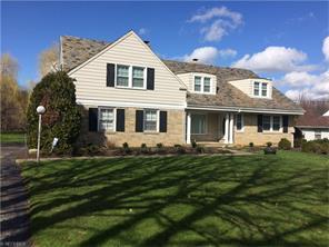 28175 Shaker Blvd, Cleveland OH  44124-5004 exterior