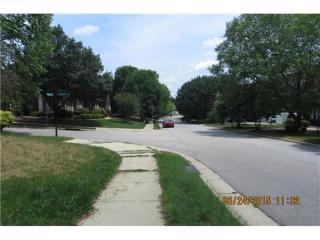 12321 Schoolhouse St, Raleigh, NC 27614-8910