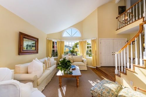 16 Chenile, Irvine CA  92614-7528 exterior